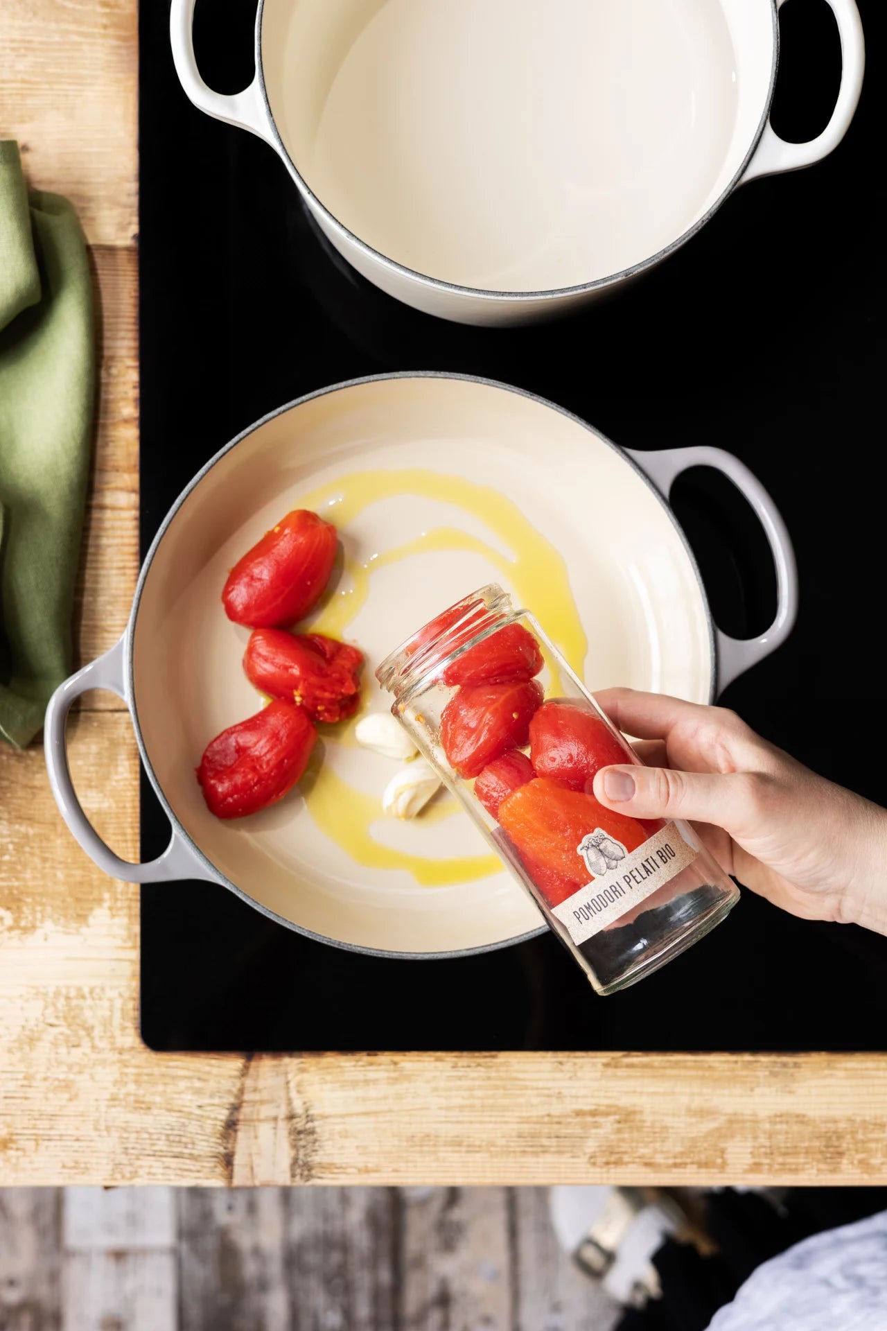 Organic Whole Peeled Tomatoes in Water