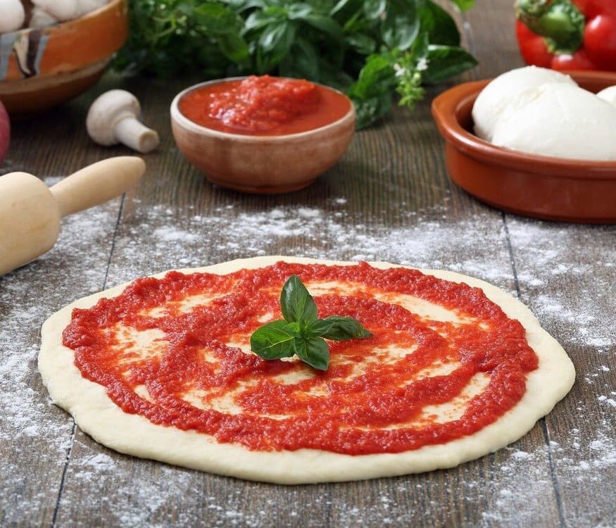Pizza, passata di pomodoro BIO